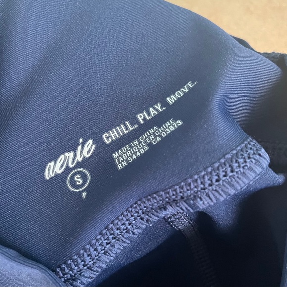 American Eagle Aerie Move Leggings - Picture 4 of 4